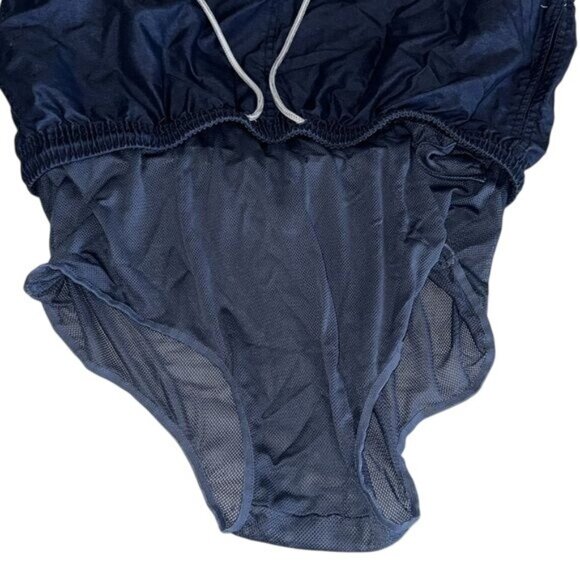 Kirkland Signature Mens X-Large Swim Shorts Polyester Blue Wave Pattern - Picture 4 of 7